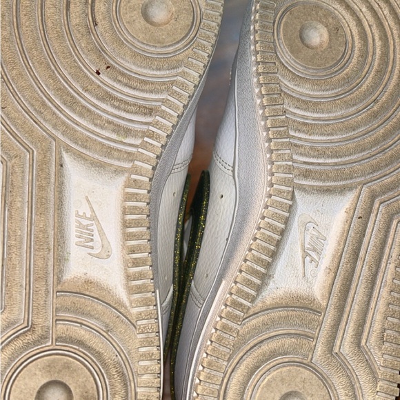 Nike Womens Air Forces - Picture 9 of 9